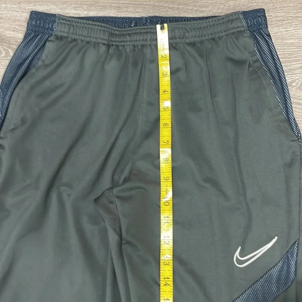 Like New Nike Dri-Fit Academy Pro Women’s Athletic Pants Dark Grey Navy M - Picture 13 of 16